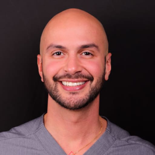 Dr. Jeferson Santos, DDS