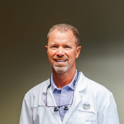 Dr. Aaron Kelly
