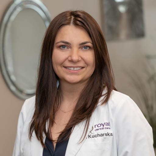 Dr. Agnieszka (Agnes) Kucharska, DMD