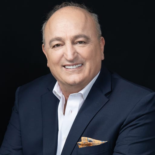Dr. Foad Farhoumand, DDS
