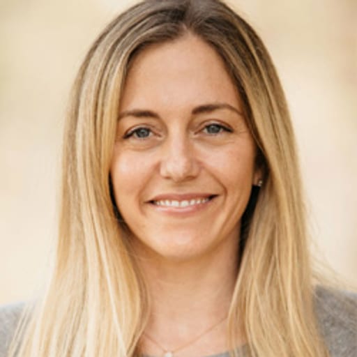 Dr. Lindsay Leland, DDS