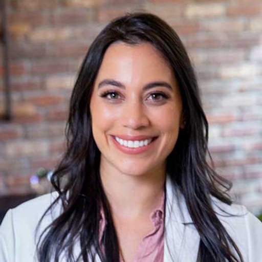 Dr. Juliana Eslava, DDS